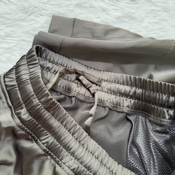 Women Old Navy Shiny Satin High Rise Wide Leg Pants in Olive Green Size Small - Picture 10 of 11